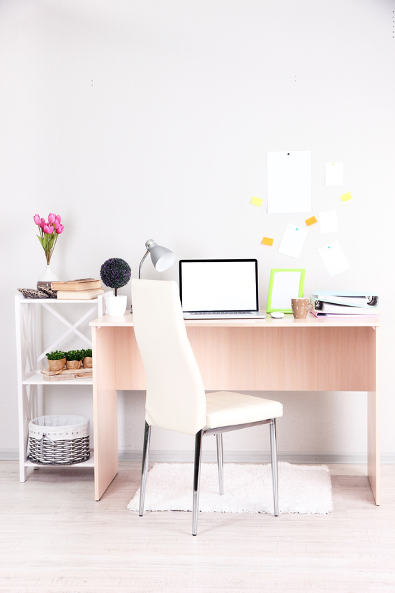La SMENO vous partage ses conseils pour bien organiser votre espace de travail.